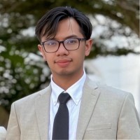 RHB Bank Employee Mohd Helmi's profile photo
