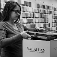 Vahallan Employee Jen Shanahan's profile photo
