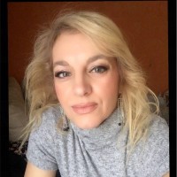 Lilia Tsiouni Email