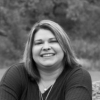 Kelli Rinear Email & Phone Number