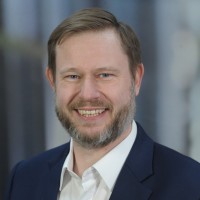 Sascha Schmid Email