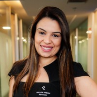 Maíra Aquino Email