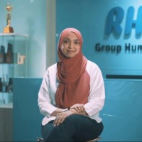 RHB Bank Employee Sarah Mubarak's profile photo