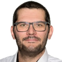Marcin Raczyński Email