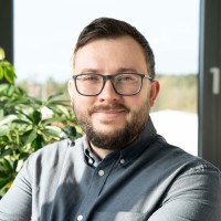Eric Schulze-Niemand Email