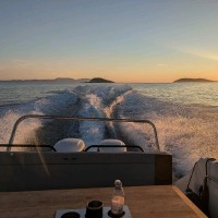 E-mail e número de telefone de Sanin Saracevic