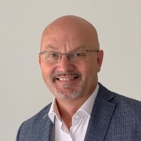 Hans van Dijk Email