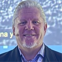Code Contract Employee Roberto R.'s profile photo