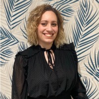 Admin'Experts Employee Justine Renier's profile photo