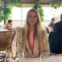 Sharpsmart UK Employee Maya Hamilton's profile photo