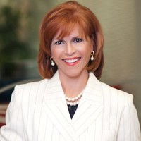 Umpqua Bank Employee Karine Clark's profile photo