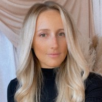 Emma Kyle Email & Phone Number