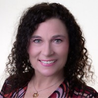 Keller Williams Realty, Inc. Employee Teri Olson's profile photo