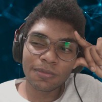Vinicius Roque Email