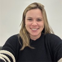 Andréa Zilli Email