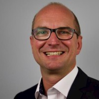 Andreas Ballhausen Email