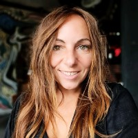 Lingua Learn Employee Lori Miller's profile photo