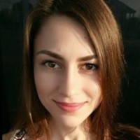 Melek Akin Email