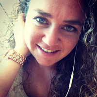 Lieke Hoeymans Email