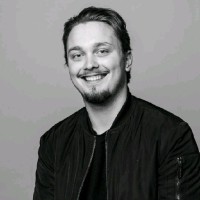 Damian Smit Email