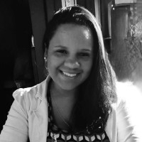 Roberta Ferreira Email