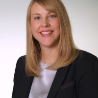 Stefanie Houbé Email