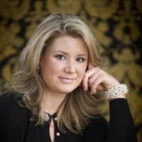 Dockside Realty Employee Elizabeth Shepard's profile photo
