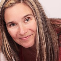 Sixpro inc Employee Karine Bélanger's profile photo