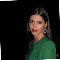 Elisa Guzmán León Email