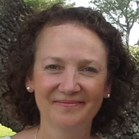 Mimi Holt Email & Phone Number