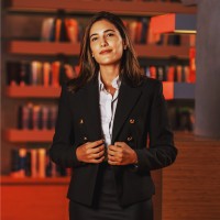 Simel Yoloğlu Email
