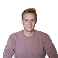 Nils Holzapfel Email