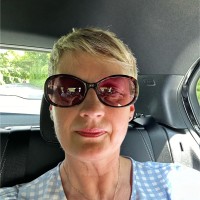 Race Interiors Ltd Employee Kim Brown's profile photo