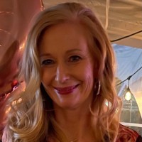 Michigan Institute Of Urology Employee Donna Zanti's profile photo