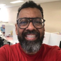 Luis Medeiros Email