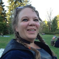 Suzi Wilkins Email