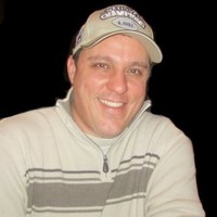 15|40 Employee Jim Obanion's profile photo