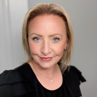 Amanda Dixon Email