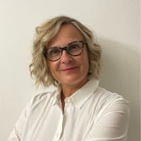 Marta Kos Email
