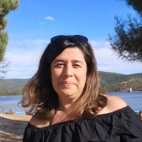 Maria Martins Esteves Email