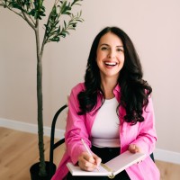 Genie Employee Emily Docherty's profile photo
