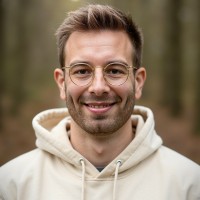 Florian Borzner Email