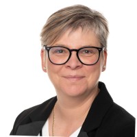 Jana Gazarek Email