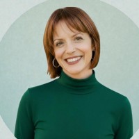 Amanda Roszkowski Email & Phone Number