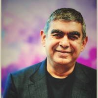 Vianai Systems, Inc. Employee Vishal Sikka's profile photo