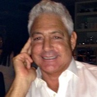 E-mail e número de telefone de Andrew Schwartz