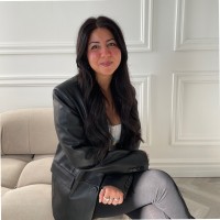 RUDSAK Employee Melanie Zeinalian's profile photo