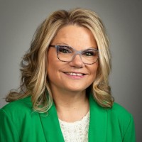 Lisa Maxwell Email & Phone Number