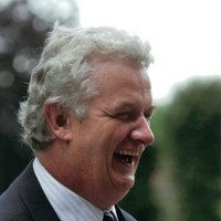 Clive Thompson Email