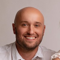 Rafal Konopka Email